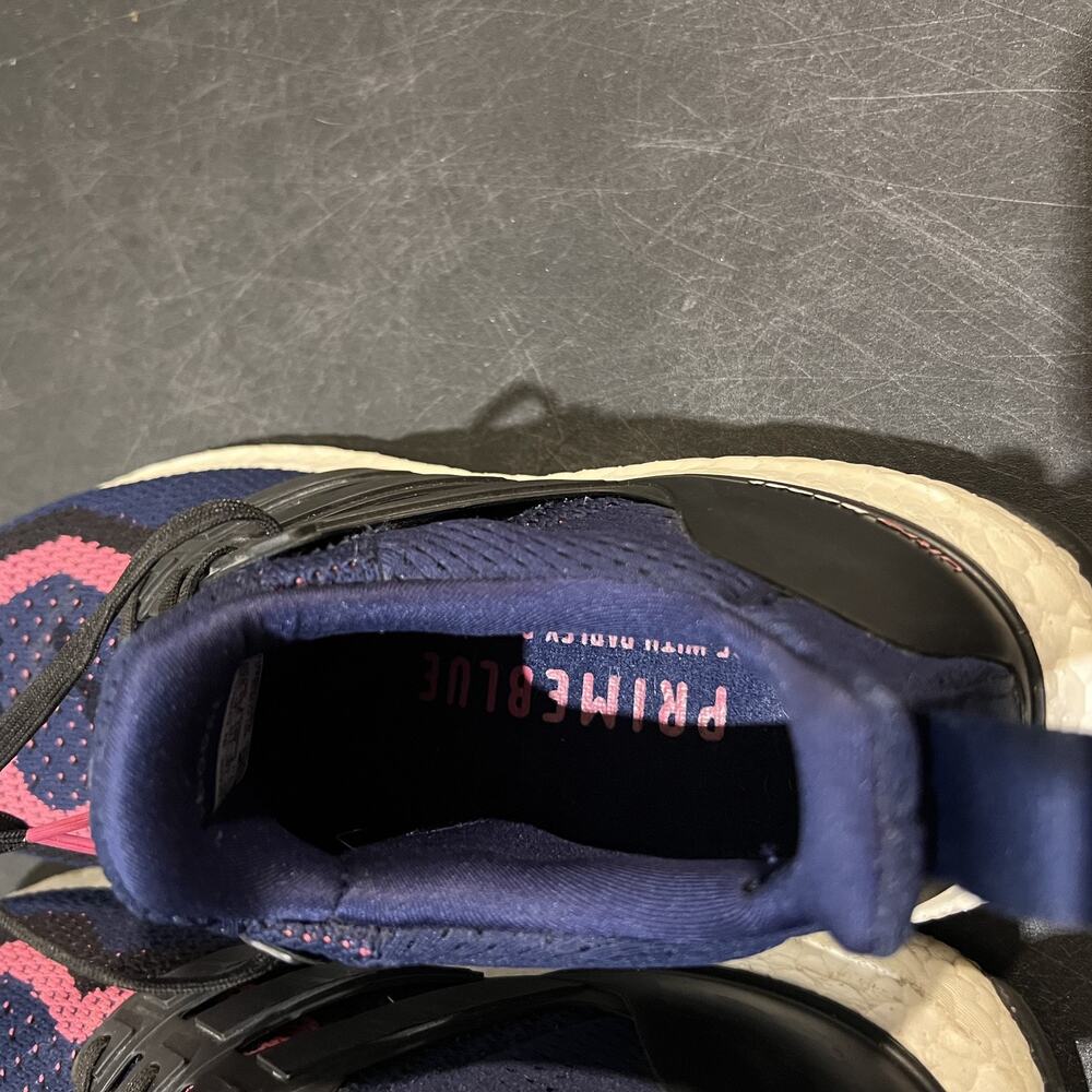 Real Madrid Shoes Ultraboost Mens 7.5 Navy Pink Adidas Soccer Running Primeblue - Picture 9 of 10